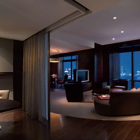 Hyatt On The Bund Shanghai - A Grand Hyatt Hotel, Most Centrally Located At Huangpu River Banks In Downtown Exterior photo