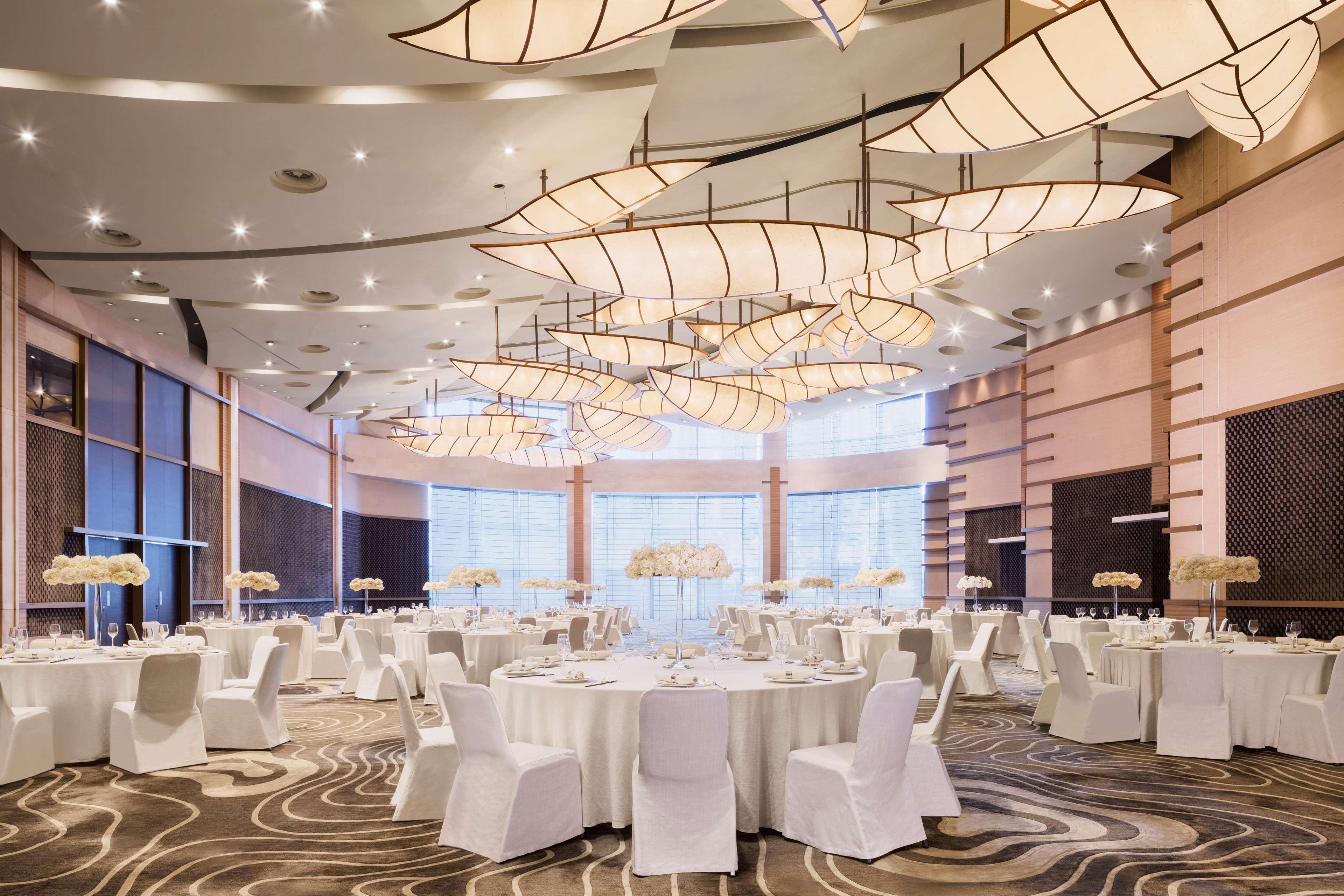 Hyatt On The Bund - A Grand Hyatt Hotel, Centrally Located At Huangpu River Banks In Downtown 酒店