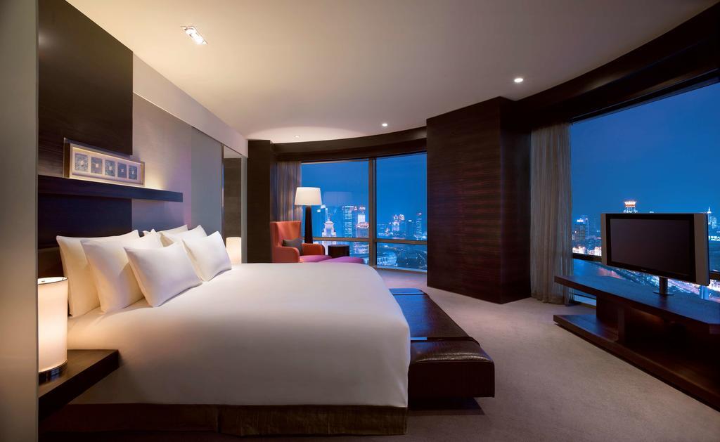 Hyatt On The Bund - A Grand Hyatt Hotel, Centrally Located At Huangpu River Banks In Downtown 上海